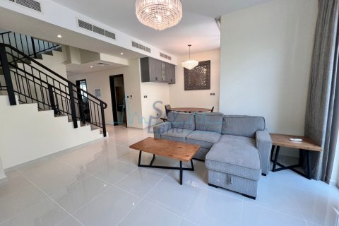 Maison de ville à louer à DAMAC Hills (Akoya by DAMAC), Dubai, EAU 4 chambres, 224 m2 № 682526 - photo 3