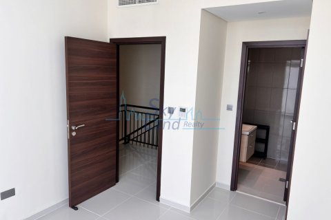 Maison de ville à louer à DAMAC Hills (Akoya by DAMAC), Dubai, EAU 4 chambres, 224 m2 № 682526 - photo 17