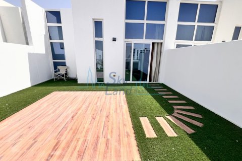 Maison de ville à louer à DAMAC Hills (Akoya by DAMAC), Dubai, EAU 4 chambres, 224 m2 № 682526 - photo 18