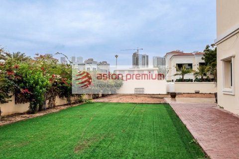 Villa sa Jumeirah Village Triangle, Dubai, UAE 2 silid-tulugan, 634 sq.m. № 718090 - larawan 22