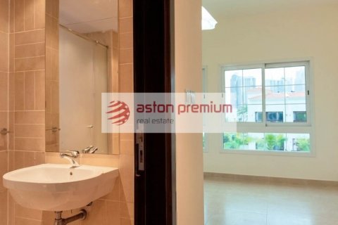 Villa sa Jumeirah Village Triangle, Dubai, UAE 2 silid-tulugan, 634 sq.m. № 718090 - larawan 15