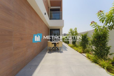 Villa en venta en Saadiyat Island, Abu Dhabi, EAU 5 dormitorios, 500 m2 № 651802 - foto 29