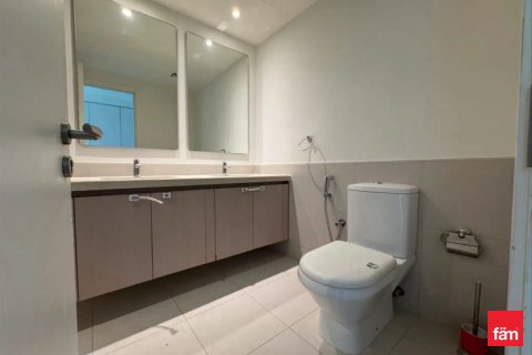 Apartment in Dubai, UAE 3 bedrooms, 243.4 sq.m. № 646959 - photo 8