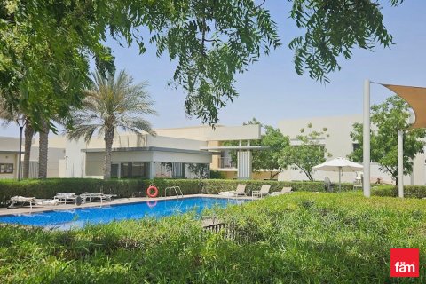 Apartment in Dubai, UAE 3 bedrooms, 243.4 sq.m. № 646959 - photo 9