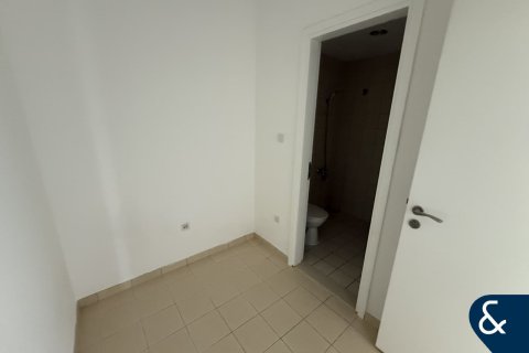 Apartment in Town Square, Dubai, UAE 3 bedrooms, 131 sq.m. № 668181 - photo 14