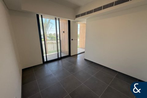 Вилла Arabian Ranches 3, Дубай, БАӘ-да 4 жатын бөлмелер, 302 м² № 668184 - фото 13