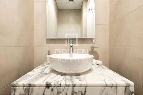 Apartmán v Business Bay, Dubai, SAE 2 spálne, 75.72 m2 č. 756591 - Fotografia 11