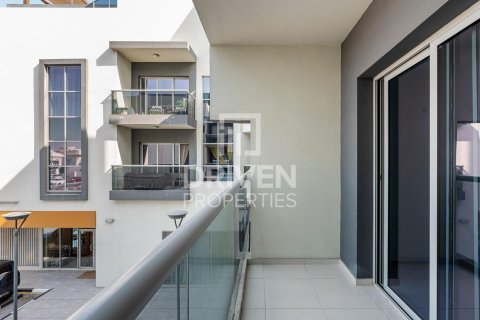 Apartment til leje i Umm Al Sheif, Dubai, UAE 2 soveværelser, 114.92 kvm № 757315 - foto 13