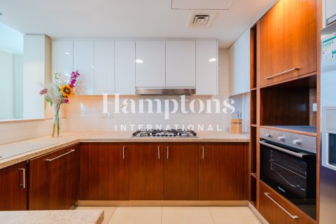 דירה להשכרה ב Downtown Dubai (Downtown Burj Dubai), Dubai, איחוד האמירויות  3 חדרי שינה, 165.38963672 מ"ר, מספר 659593 - תמונה 12