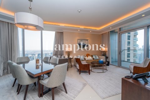 Apartamento para arrendamento em Downtown Dubai (Downtown Burj Dubai), Dubai, EAU 2 quartos, 146.78674000 m2 № 659592 - foto 15