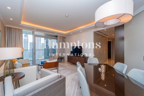 Apartamento para arrendamento em Downtown Dubai (Downtown Burj Dubai), Dubai, EAU 2 quartos, 146.78674000 m2 № 659592 - foto 14