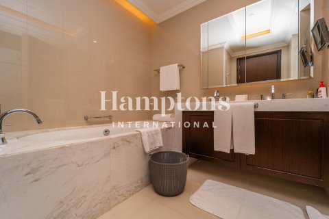 Apartamento para arrendamento em Downtown Dubai (Downtown Burj Dubai), Dubai, EAU 2 quartos, 146.78674000 m2 № 659592 - foto 13