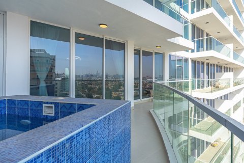 Apartament în Al Furjan, Dubai, EAU 2 dormitoare, 98 mp.  №696223