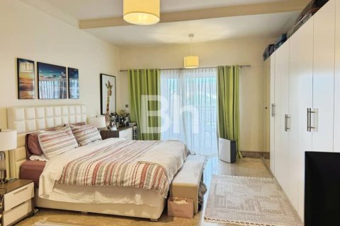 Apartamento en alquiler en Palm Jumeirah, Dubai, EAU 4 dormitorios, 334 m2 № 645271 - foto 13