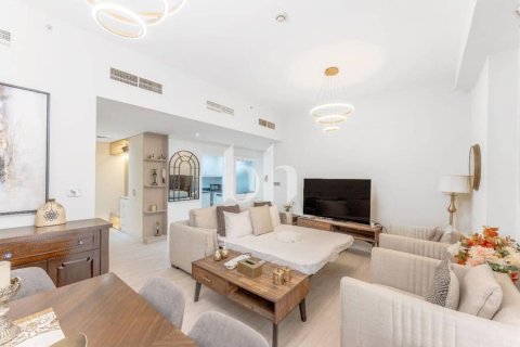Jumeirah Beach Residence, Dubai, संयुक्त अरब अमीरात में अपार्टमेंट, 2 बेडरूम, 118 वर्ग मीटर, संख्या 645272 - फ़ोटो 1