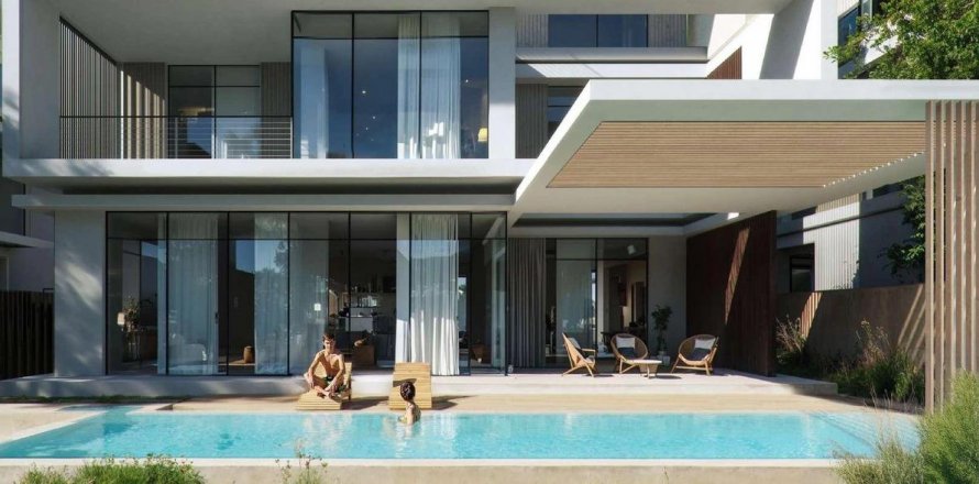 Villa in Abu Dhabi, UAE 5 bedrooms, 616 sq.m. № 598509