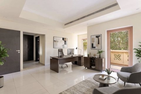 Huvila Al Furjan, Dubai, Arabiemiraatit 5 makuuhuonetta, 422 m2 № 751305 - kuva 2
