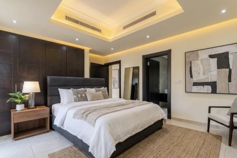 Huvila Al Furjan, Dubai, Arabiemiraatit 5 makuuhuonetta, 422 m2 № 751305 - kuva 5