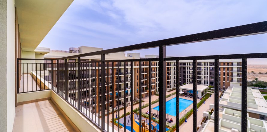 Apartment in Dubai, UAE 2 bedrooms, 104 sq.m. № 751304