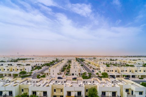Apartment in Dubai, UAE 2 bedrooms, 104 sq.m. № 751304 - photo 14