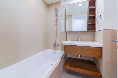 Apartment in Dubai, UAE 2 bedrooms, 104 sq.m. № 751304 - photo 11