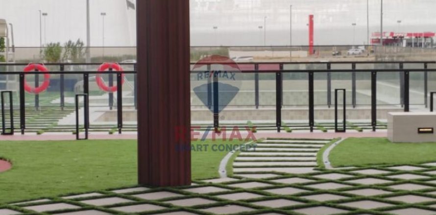 Apartment in Dubai Land, Dubai, UAE 1 bedroom, 66.4 sq.m. № 590772