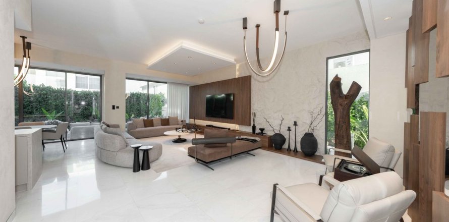 Vila u gradu Tilal Al Ghaf, Dubai, UAE 4 spavaće sobe, 432 m2 Br. 692846
