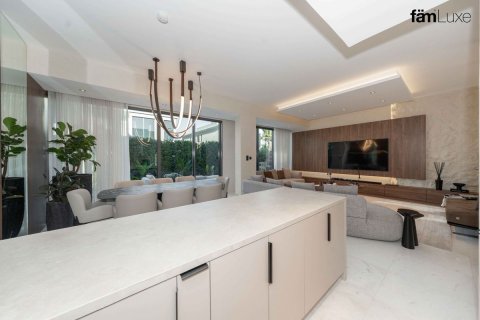 Vila u gradu Tilal Al Ghaf, Dubai, UAE 4 spavaće sobe, 432 m2 Br. 692846 - Slika 3