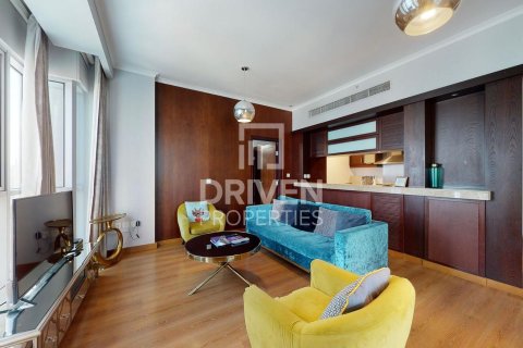 Appartement te huur in Downtown Dubai (Downtown Burj Dubai), Dubai, VAE 3 slaapkamers, 171 vr.m., nr 654851 - foto 3