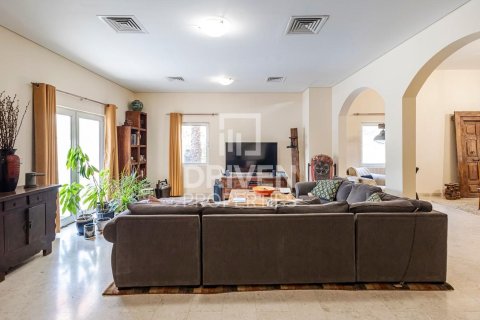 Villa in affitto a The Villa, Dubai, EAU 5 camere da letto, 409 mq. № 654849 - foto 4