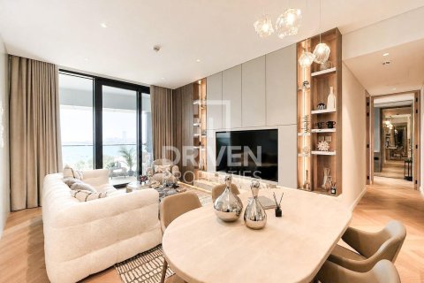 Apartment in Jumeirah Beach Residence, Dubai, UAE 2 bedrooms, 108.42 sq.m. № 744753 - photo 2