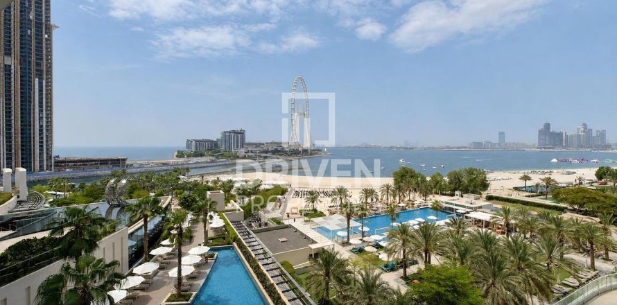Apartment in Jumeirah Beach Residence, Dubai, UAE 2 bedrooms, 108.42 sq.m. № 744753