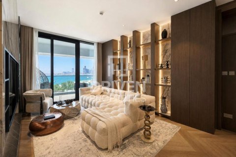Apartment sa Jumeirah Beach Residence, Dubai, UAE 2 silid-tulugan, 136.85 sq.m. № 744752 - larawan 2