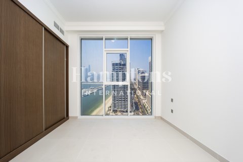 Apartemen di Dubai Harbour, UEA 1 kamar tidur, 67.44943606 m2 nomor 715537 - foto 12