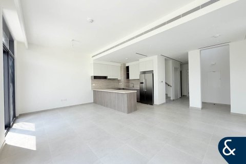 וילה להשכרה ב Mudon, Dubai, איחוד האמירויות 4 חדרי שינה, 266 מ"ר, מספר 667929 - תמונה 3