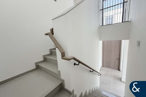 וילה להשכרה ב Mudon, Dubai, איחוד האמירויות 4 חדרי שינה, 266 מ"ר, מספר 667929 - תמונה 6