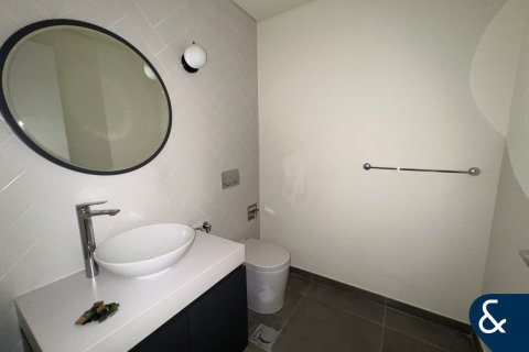 Jumeirah Village Circle, Dubai, संयुक्त अरब अमीरात में अपार्टमेंट, 2 बेडरूम, 121 वर्ग मीटर, संख्या 667917 - फ़ोटो 12