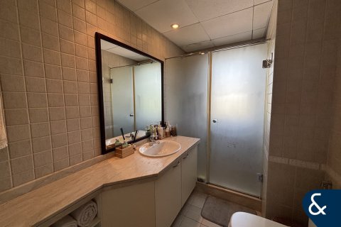 Vila u gradu Dubai Investment Park, UAE 4 spavaće sobe, 375 m2 Br. 667930 - Slika 20