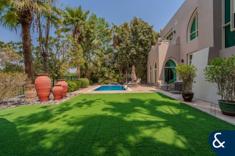 Vila v Jumeirah Islands, Dubai, SAE 4 ložnice, 492 m² Č.: 667918 - fotografie 17