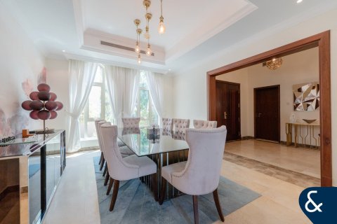 Vila v Jumeirah Islands, Dubai, SAE 4 ložnice, 492 m² Č.: 667918 - fotografie 7