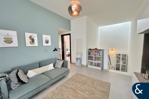 Βίλα σε Mudon, Dubai, ΗΑΕ 4 υπνοδωμάτια, 310 τ.μ. Αρ. 667920 - φωτογραφία 14