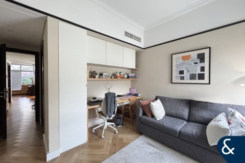 Villa til leie i Mudon, Dubai, Emiratene 4 soverom, 242 kvm Nr. 667920 - Foto 16