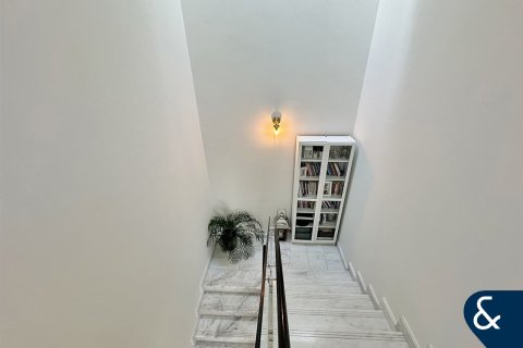 Βίλα σε Mudon, Dubai, ΗΑΕ 4 υπνοδωμάτια, 310 τ.μ. Αρ. 667920 - φωτογραφία 8