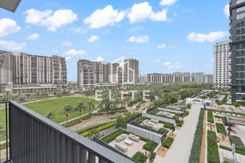 Apartament në Dubai, Emiratet e Bashkuara Arabe 2 dhoma gjumi, 92 m2. № 681766