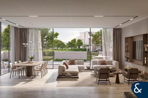 Vilă de vânzare în Jumeirah Golf Estates, Dubai, EAU 5 dormitoare, 265 mp. №666812 - poză 2