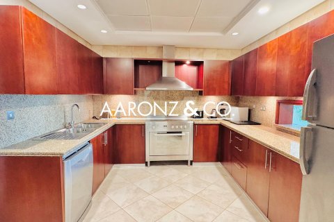 Leilighet til leie i Jumeirah Beach Residence, Dubai, Emiratene 2 soverom, 188 kvm Nr. 686672 - Foto 9