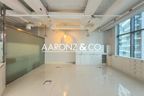 Зняти в оренду офіс в Бизнес-Бэй, Дубай, ОАЕ 59м2, № 686677 - фото 3