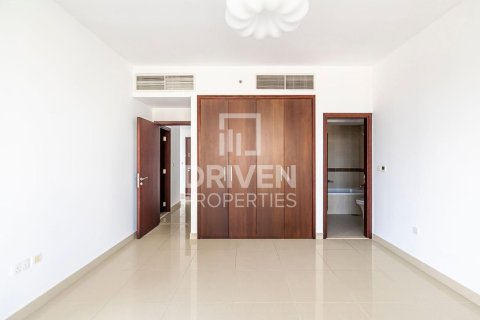 Apartment in Downtown Dubai (Downtown Burj Dubai), Dubai, UAE 1 bedroom, 98.11 sq.m. № 743013 - photo 3