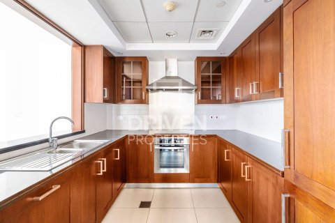 Apartment in Downtown Dubai (Downtown Burj Dubai), Dubai, UAE 1 bedroom, 98.11 sq.m. № 743013 - photo 6