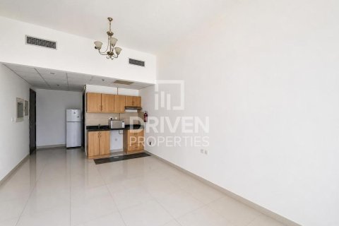 Apartment til salg i Dubai Sports City, Dubai, UAE 1 værelse, 42.64 kvm № 743011 - foto 6